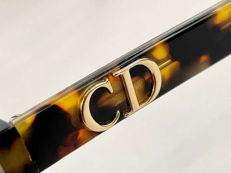 Picture of Dior Optical Glasses _SKUfw53705958fw